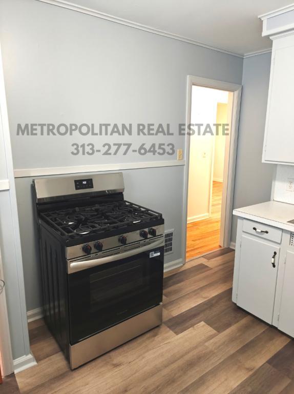 Building Photo - 1409 Royal Ave