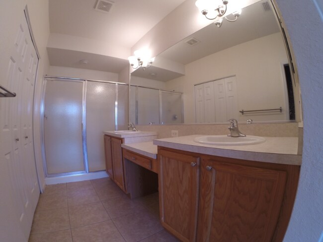 Building Photo - 4555 SW 52nd Cir