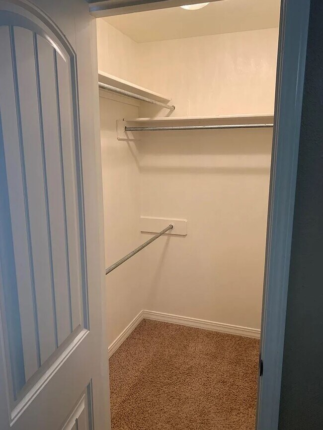 Building Photo - 2006 Wild Iris