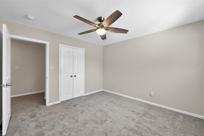 Building Photo - 9020 Zapata Way