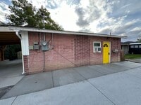 Building Photo - 1219 Humboldt St