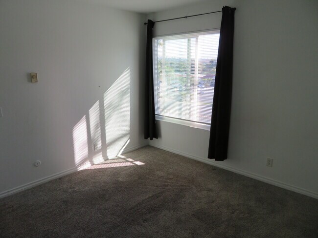 Bedroom - 2380 Hosp Way