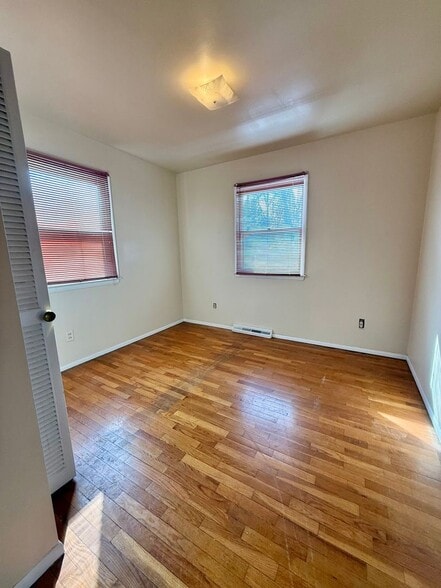 Building Photo - 6255 Peachtree St