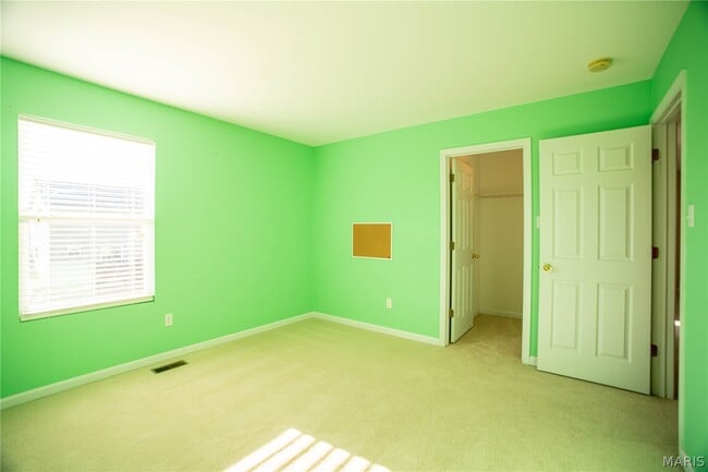 Building Photo - 84 Brighton Park Dr