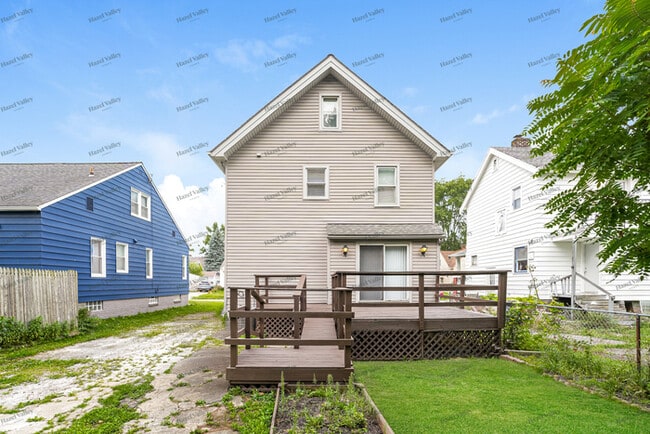 Building Photo - 3679 W 103rd St