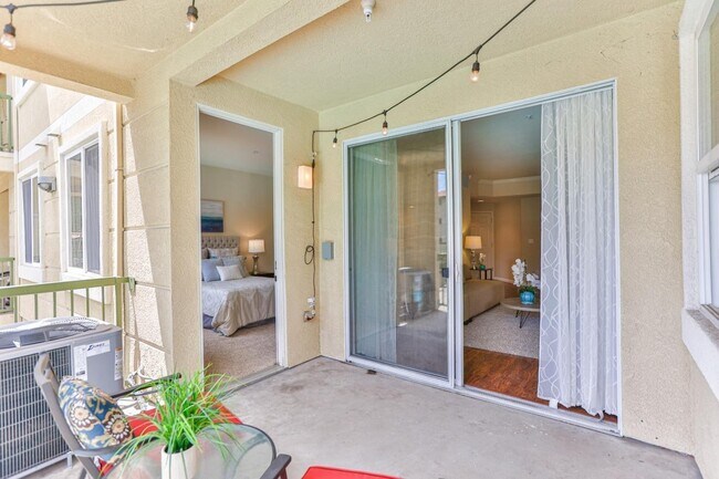 Building Photo - 38740 Tyson Ln