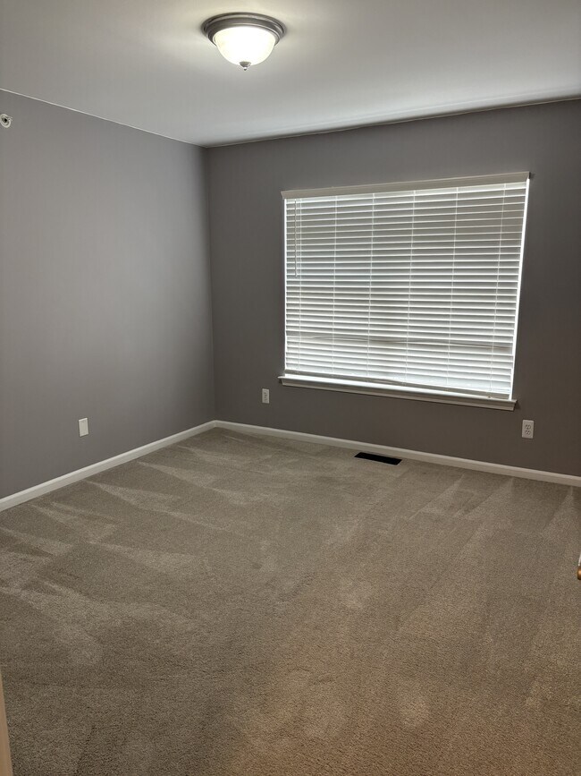 Building Photo - 23778 Northstone Village Dr