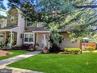 Building Photo - 1402 Tristram Cir