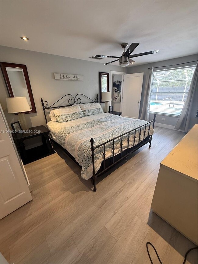 Building Photo - 7328 Pebble Beach Rd