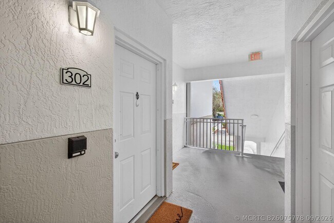 Building Photo - 11028 Legacy Dr