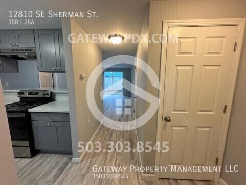 Building Photo - Sherman Street Apartments-LSM-099