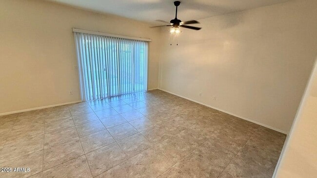 Building Photo - 36439 Pampoloma Ave