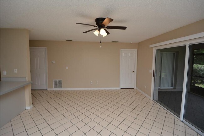 Building Photo - 30 Farmsworth Dr