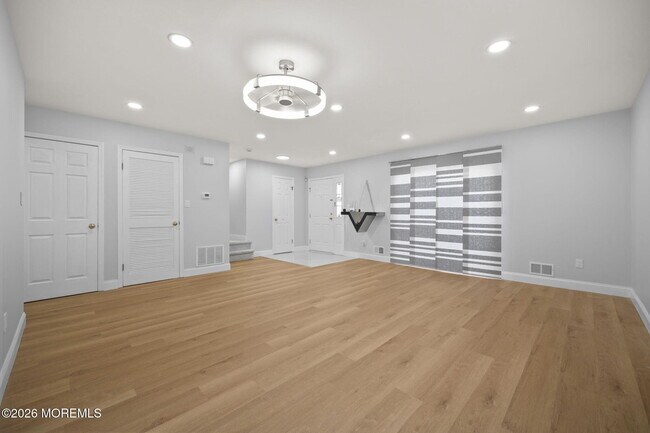 Building Photo - 1115 Roseberry Ct