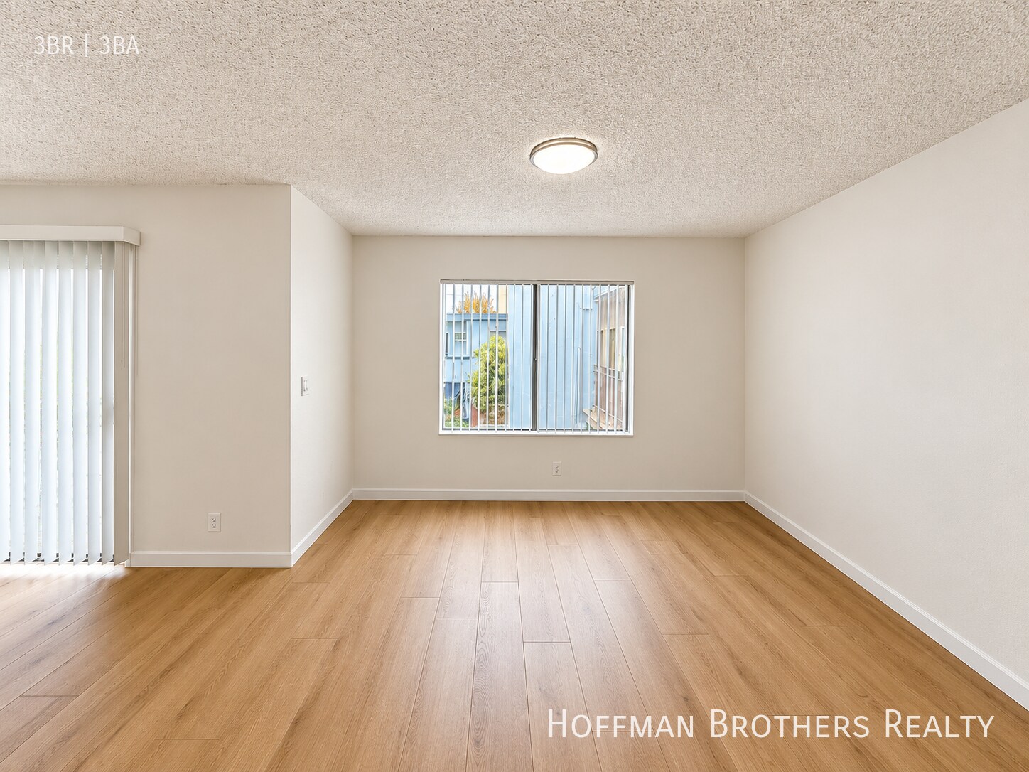 Building Photo - 6035 Whitsett Ave