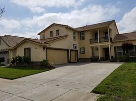 Building Photo - 3570 Wild Oak Dr
