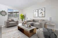 Building Photo - Trestle