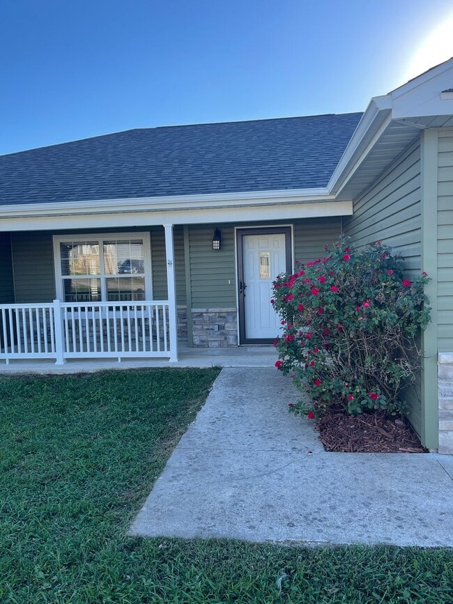 Building Photo - May 5th