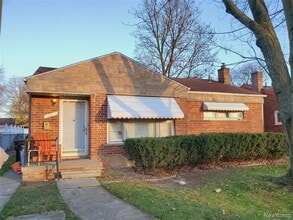 Building Photo - 11314 Lenore Ave