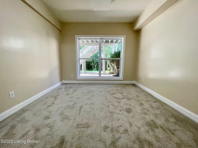 Building Photo - 3234 Ridge Brook Cir