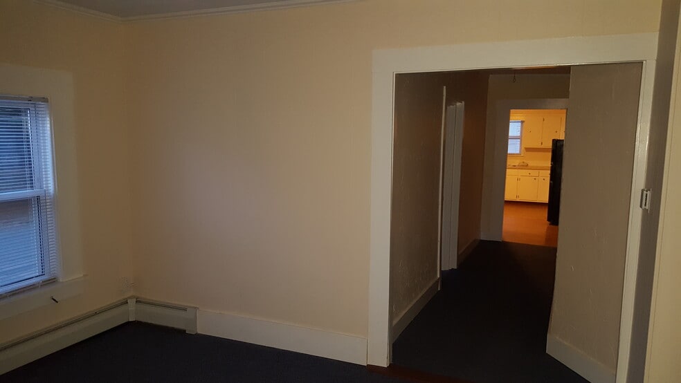 Building Photo - 3 Park Ave