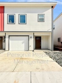 Building Photo - 5715 NE 74th Ct