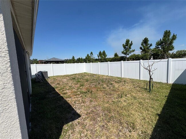 Building Photo - 12870 French Market Dr