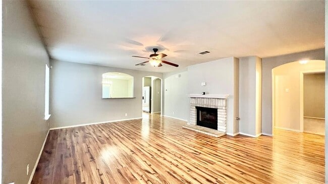 Building Photo - 1708 Carriage Hills Trail