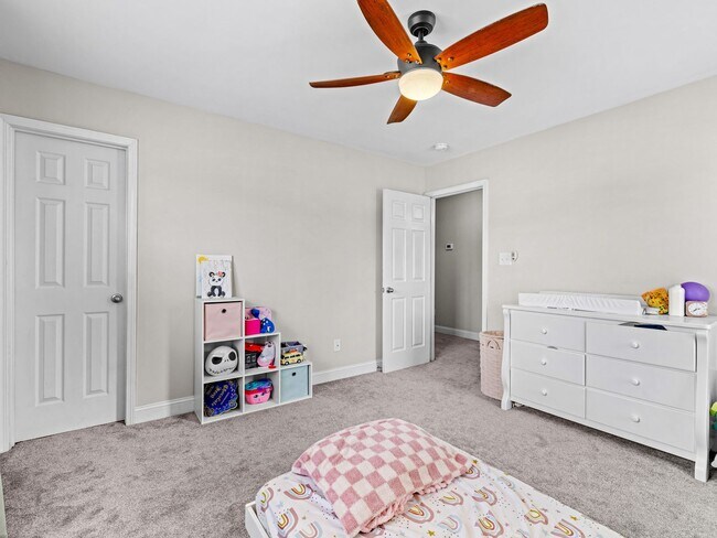 Building Photo - Shetland Farms