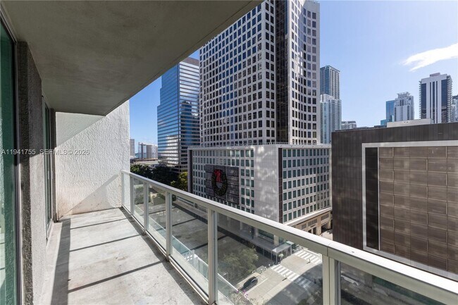 Building Photo - 55 SE 6th St