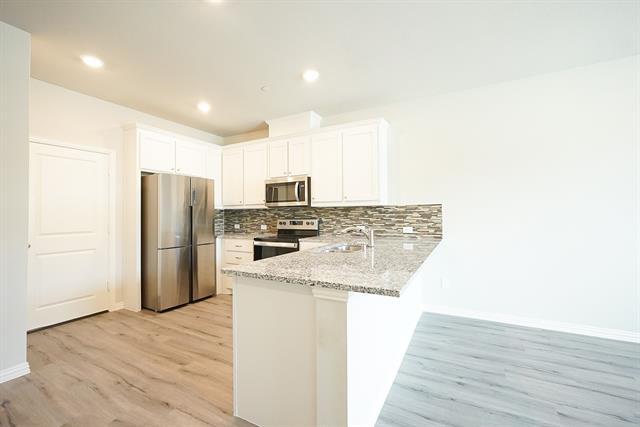 Building Photo - 3433 Solana Cir