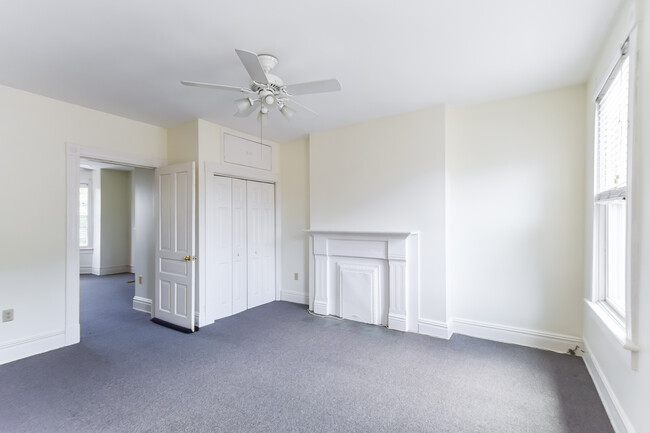 Large double closets - 1617 W Grace St