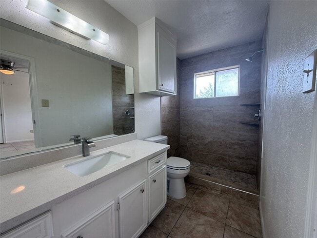 Building Photo - 4223 Steep Rock Dr