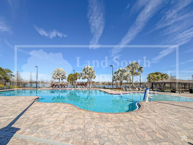 Building Photo - 6720 Great Bear Dr