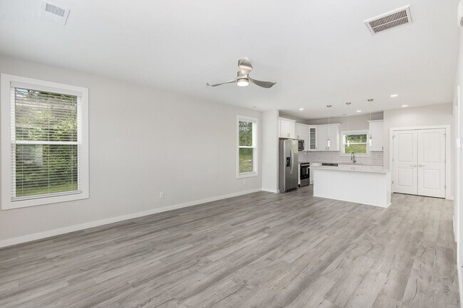 Building Photo - 3 bed 2.5 bath home in Gastonia