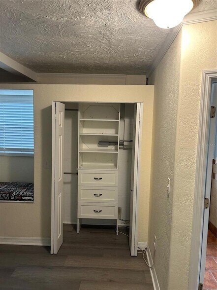 Building Photo - 10842 61st Ave