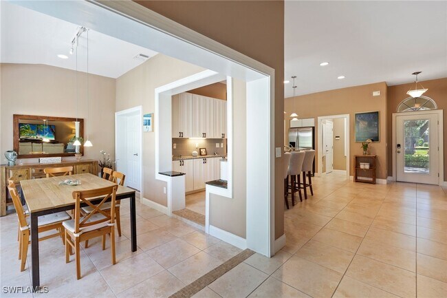 Building Photo - 6647 Mangrove Way