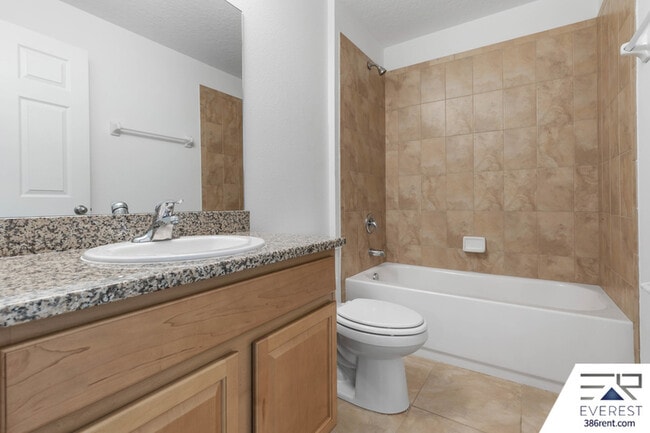 Building Photo - 14 Uniontin Ct