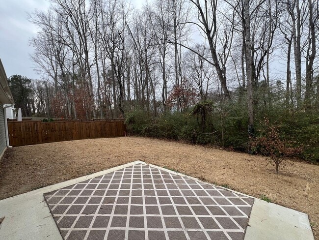 Building Photo - Charming 3BD, 2BA Zebulon Home in a Quiet HOA Community with Amenities