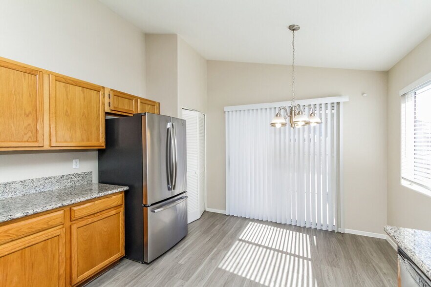 Building Photo - 6376 Venus Vale Ct