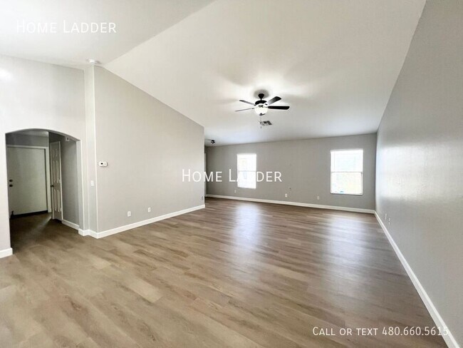 Building Photo - 1242 E Bradstock Way