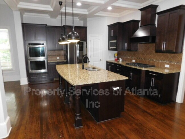Building Photo - 15485 N Valley Creek Ln