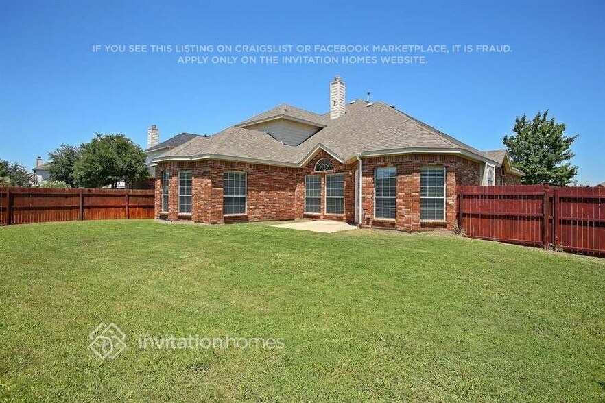 Building Photo - 116 Monticello Dr