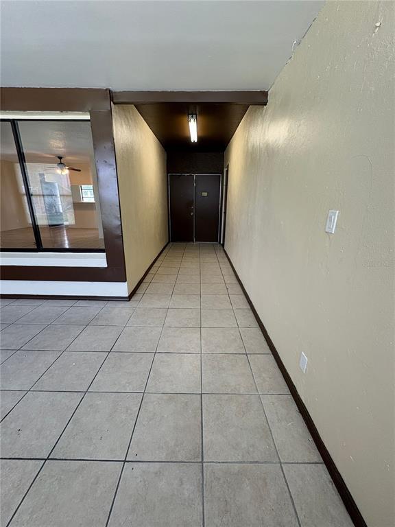 Building Photo - 11 Trophy Ln