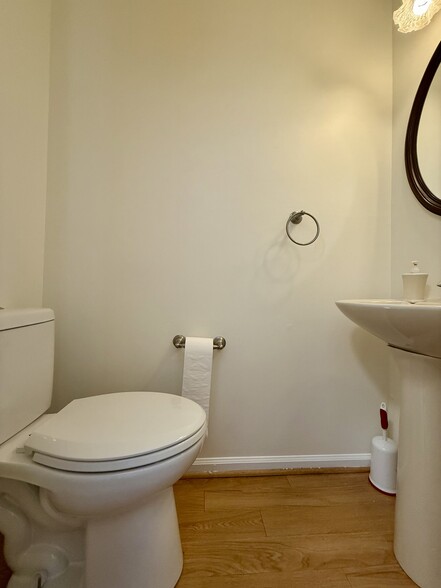 Building Photo - 9632 Hadleigh Ct