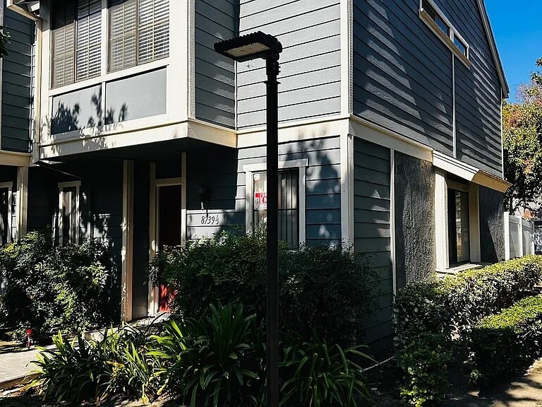 Primary Photo - 8739 Pine Crest Pl