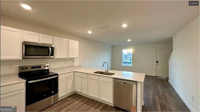 Building Photo - 486 Grand Magnolia St