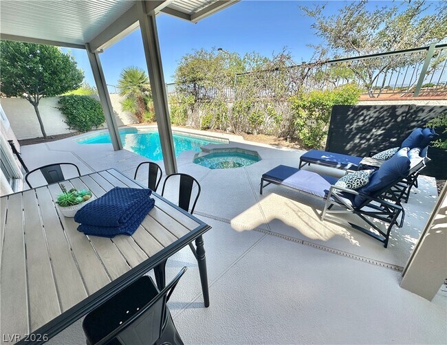 Building Photo - 10637 Turquoise Valley Dr