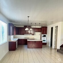 Building Photo - Gorgeous home in Ceres, Available NOW!!!