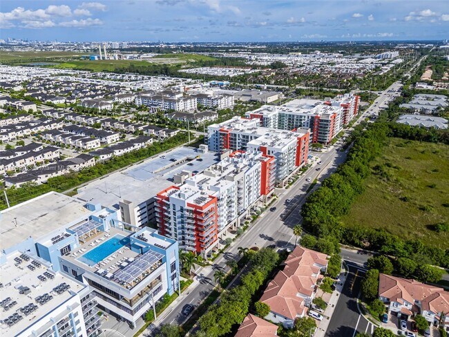 Building Photo - 7825 NW 107th Ave